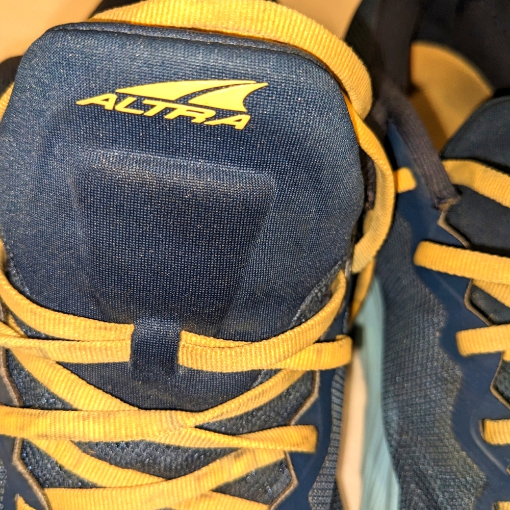 Altra Rivera 3 Ego Women's Athletic Sneakers - Picture 3 of 9
